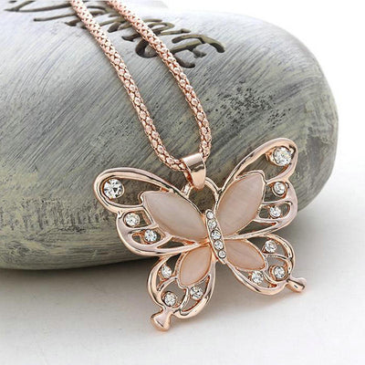 Exquisite Rose-Gold Crystal Butterfly Pendant Necklace for Women - Giortazo