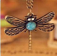Rustic Hollow Green Gem Dragonfly Pendant Necklace - Giortazo